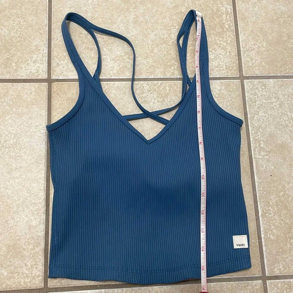 Vuori Blue Tank Top - Picture 10 of 10